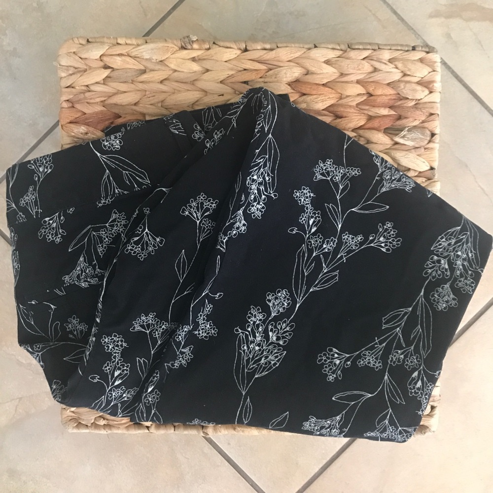 Old Navy Pixie Pants